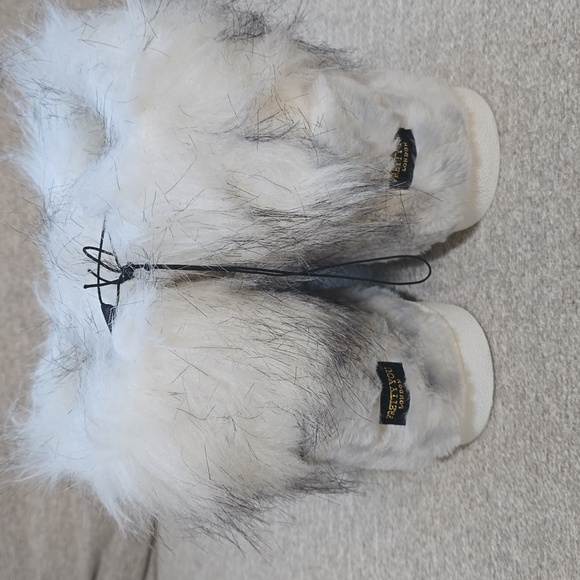 Pretty You London Fern in Snow Leopard Bootie Slippers - Picture 8 of 13